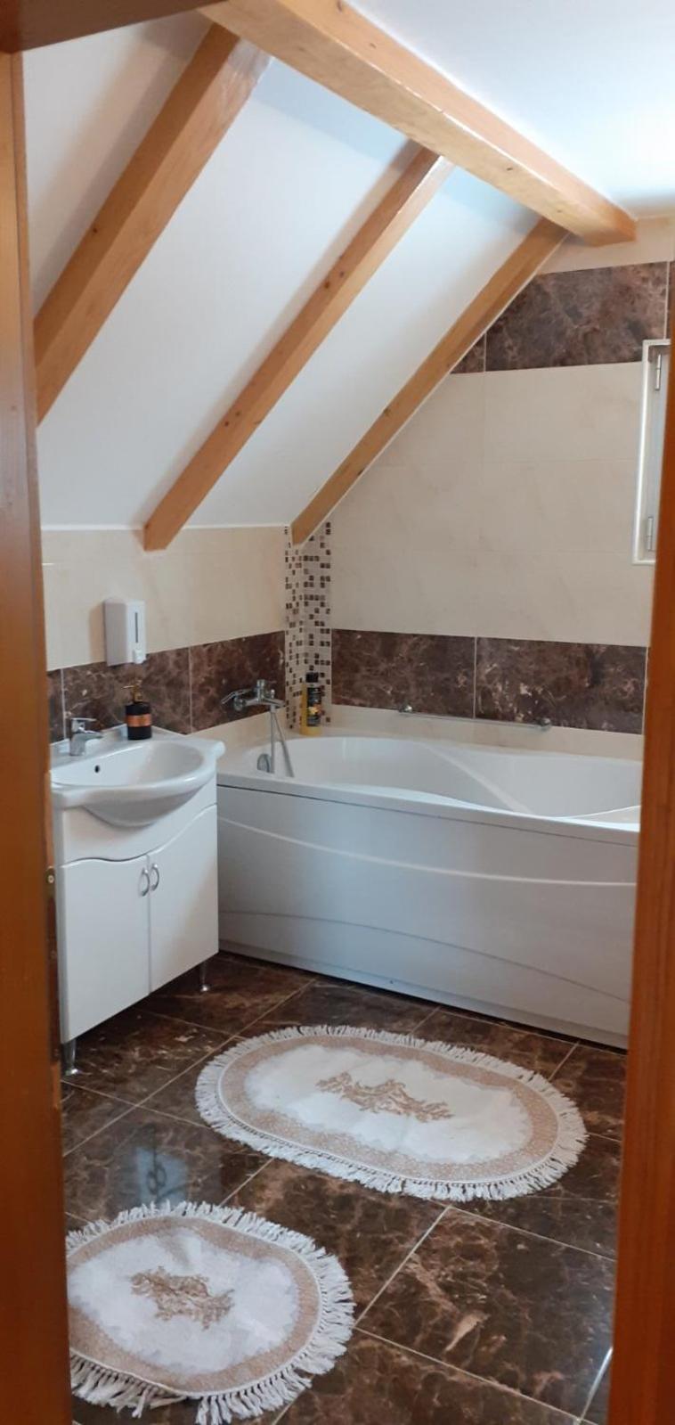 Holiday Home Vila Bjelašnica Esterno foto