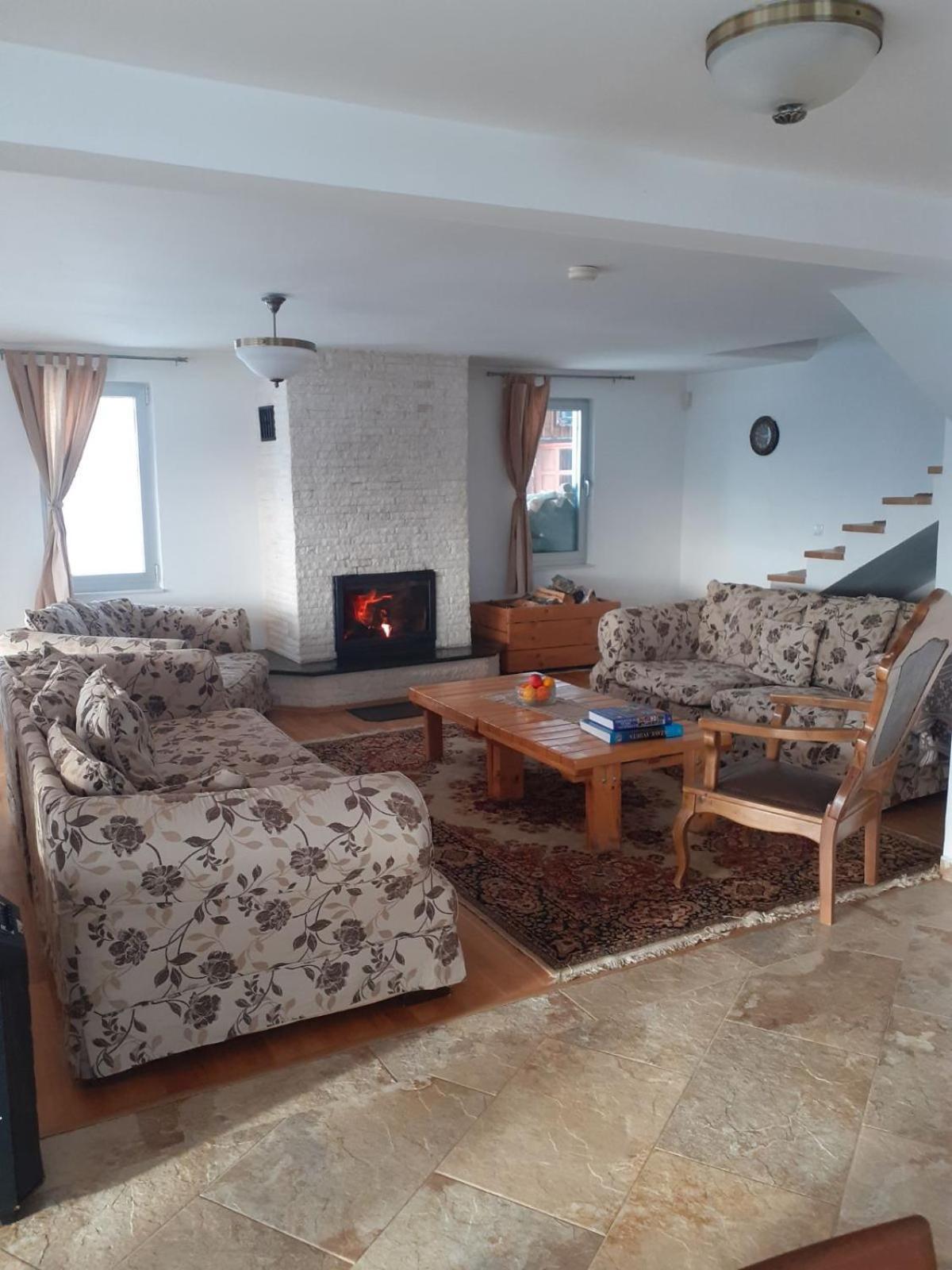 Holiday Home Vila Bjelašnica Esterno foto